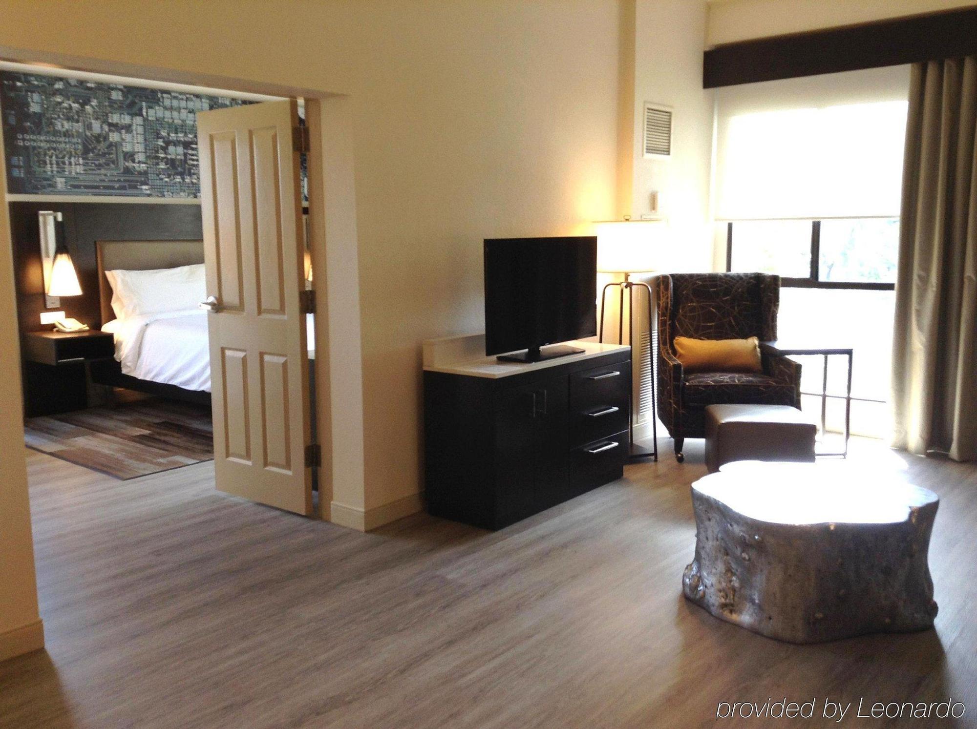 Hilton Garden Inn Cupertino Ngoại thất bức ảnh